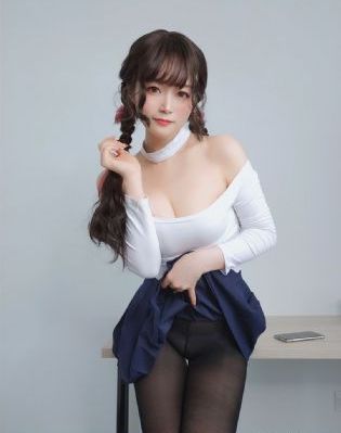 和70岁老妇玩_超清超清免费观看